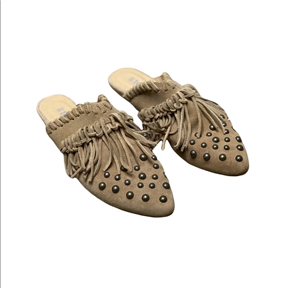 Sandals - Picture 2 of 2